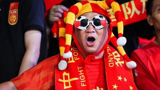 意天空：职位已经确定，伊布将回归米兰担任卡尔迪纳莱的助手据意天空报道称，伊布回归米兰将担任卡尔迪纳莱的助手。